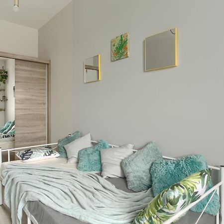 Superapart Komputerowa 8 Varşovia Exterior foto