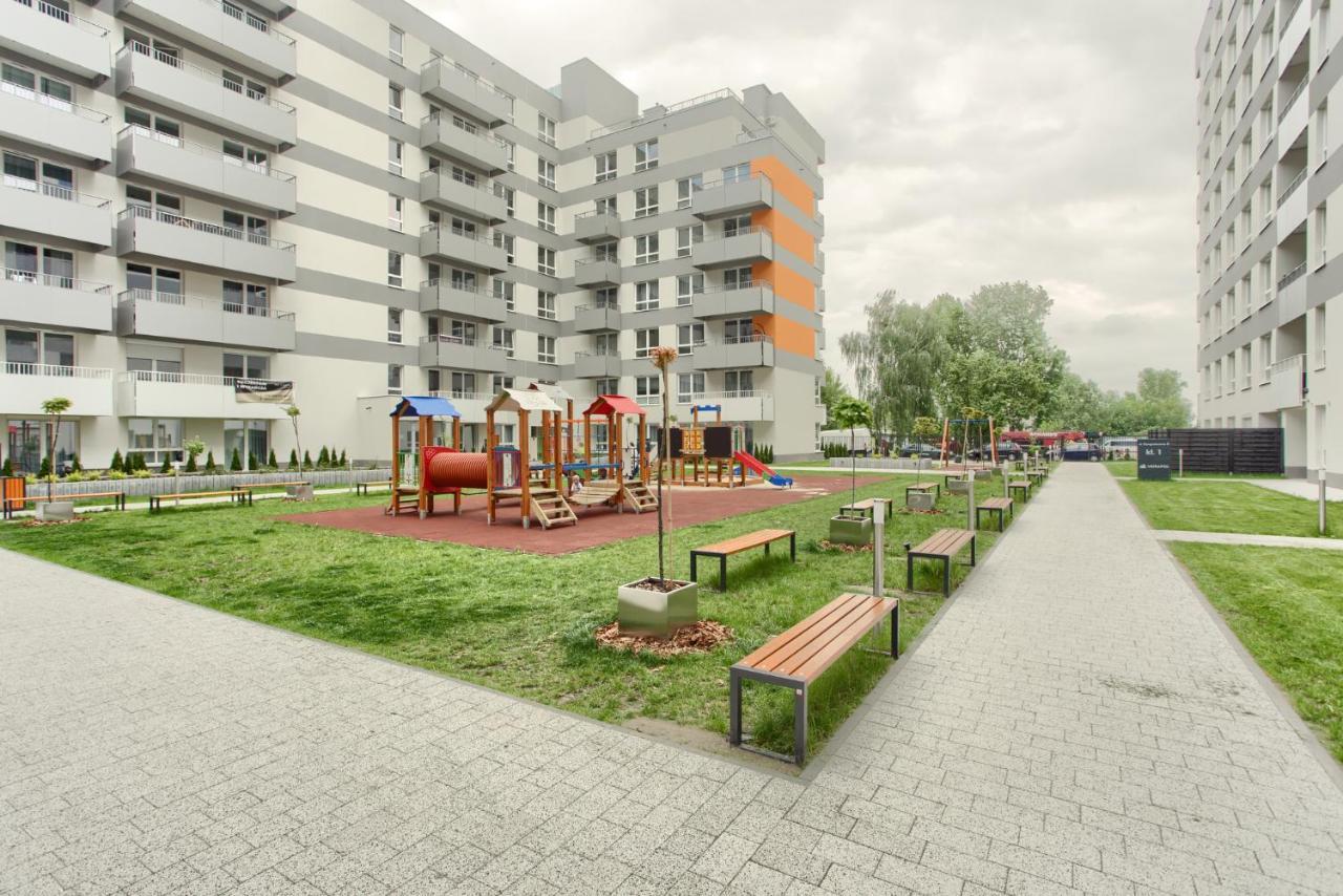 Superapart Komputerowa 8 Varşovia Exterior foto
